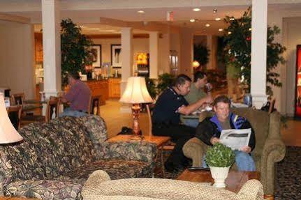 Hampton & Chincoteague-waterfront, Va Hotel Chincoteague